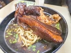 -小龙大肉面馆