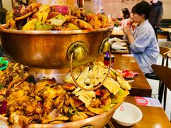-炉小二铜锅牛蛙•川湘菜(三里屯店)
