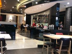 -必胜客(漕宝路店)