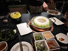 -得意咚瓜·顺德鱼生·冬瓜火锅(深圳首店)