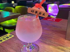 -喜鹊音乐酒馆(西街店)