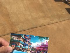 -七彩云南欢乐世界