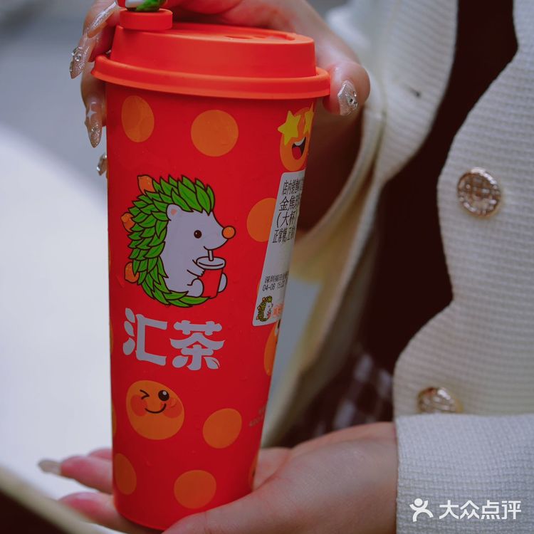每一口都爆珠的奶茶绝了～