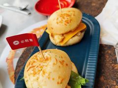 -必胜客(世纪港湾店)