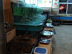 -鑫渔港海鲜本地菜·山海关浑锅(东戴河店)