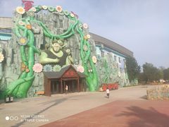 -沈阳龙润夏宫温泉水乐园