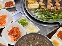 -大福黄牛料理·韩式烤肉·黄牛肥肠·酱蟹