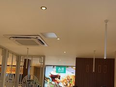 -山顶沙河粉-粤菜馆(凯旋店)