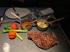 -弦月窗LUNETTE BY AMANDA(复兴路店)