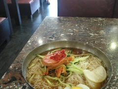 -啊美丽炭火烤肉(滑翔一店)