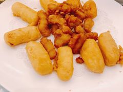 -泓历皇朝酒店(东亭店)