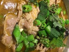 -万重锦·人文川菜馆(骡马市店)