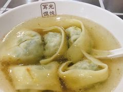 特色荠菜肉馄饨-潘国仙耳光馄饨(黄家阙路店)