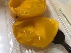 -志龙皇冠吃货椰子铺