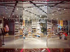 -NIKE KICKS LOUNGE体验店(北京新中关店)