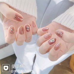 -Pink You美甲洗眉纹绣定制中心