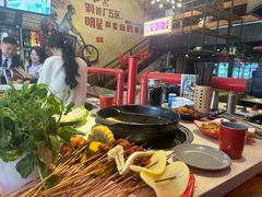 -钢管厂五区小郡肝串串香火锅(梅川路店)