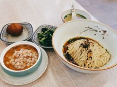 -朱洪元苏式面馆(绿宝广场店)