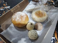 Q弹奶香麻薯球-啊噗吐呦现场烘焙(麦凯乐店)