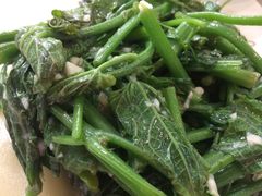 蒜蓉丝瓜尖-蜜桃餐厅(朝阳大悦城店)