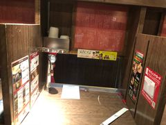 -一兰拉面(新宿中央东口店)