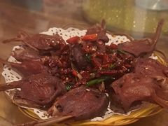 -冶建镜子·老南昌大排档·江西虾王(总店)