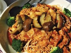 -蜜桃餐厅·伴山(绿宝广场店)