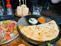 红椒鸡肉碎芝士煎饼-Q MEX 库迈墨西哥餐吧(三里屯店)