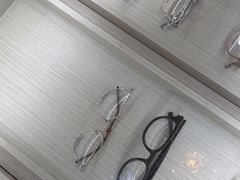 -无界眼镜MaxLess(南翔印象城店)