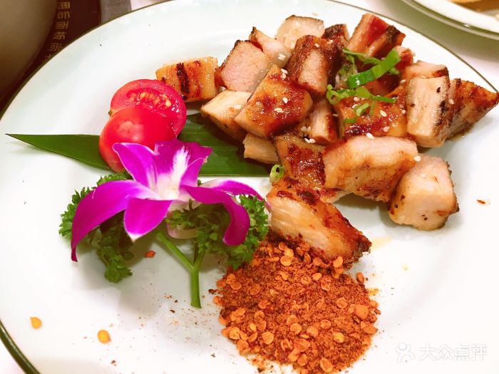 泰炙泰式火锅thai light(皇庭广场店)碳烧猪颈肉图片 
