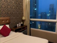 -香港华美达海景酒店