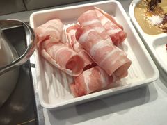 -百品聚旋转火锅(号外店)