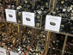 -VENCHI 闻绮(北京国贸商城店)