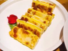 大黄黏米饼-奉天小馆·非遗东北菜(沈阳万象城店)