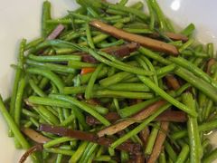 -香山湖渔家大院