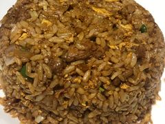 辣白菜肥牛炒饭-花笙记打边炉·煲仔饭(五大道店)