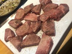 -萌牛肠烧烤店(虹梅路店)