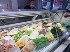 自助取餐区-小山城麻辣香锅(新邻生活广场店)