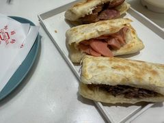 -高玛纳驴肉火烧(一世界店)