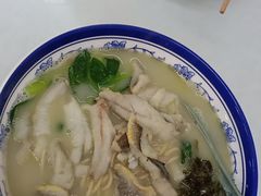 招牌黄鱼面-明呈黄鱼面馆(斜土路店)
