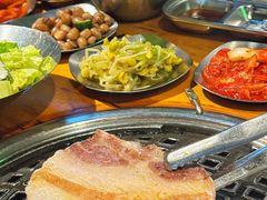 -唯成•韩国炭火烤肉 유성고기