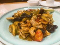 爆炒肉片-聚友斋(陶瓷琉璃馆水晶街店)
