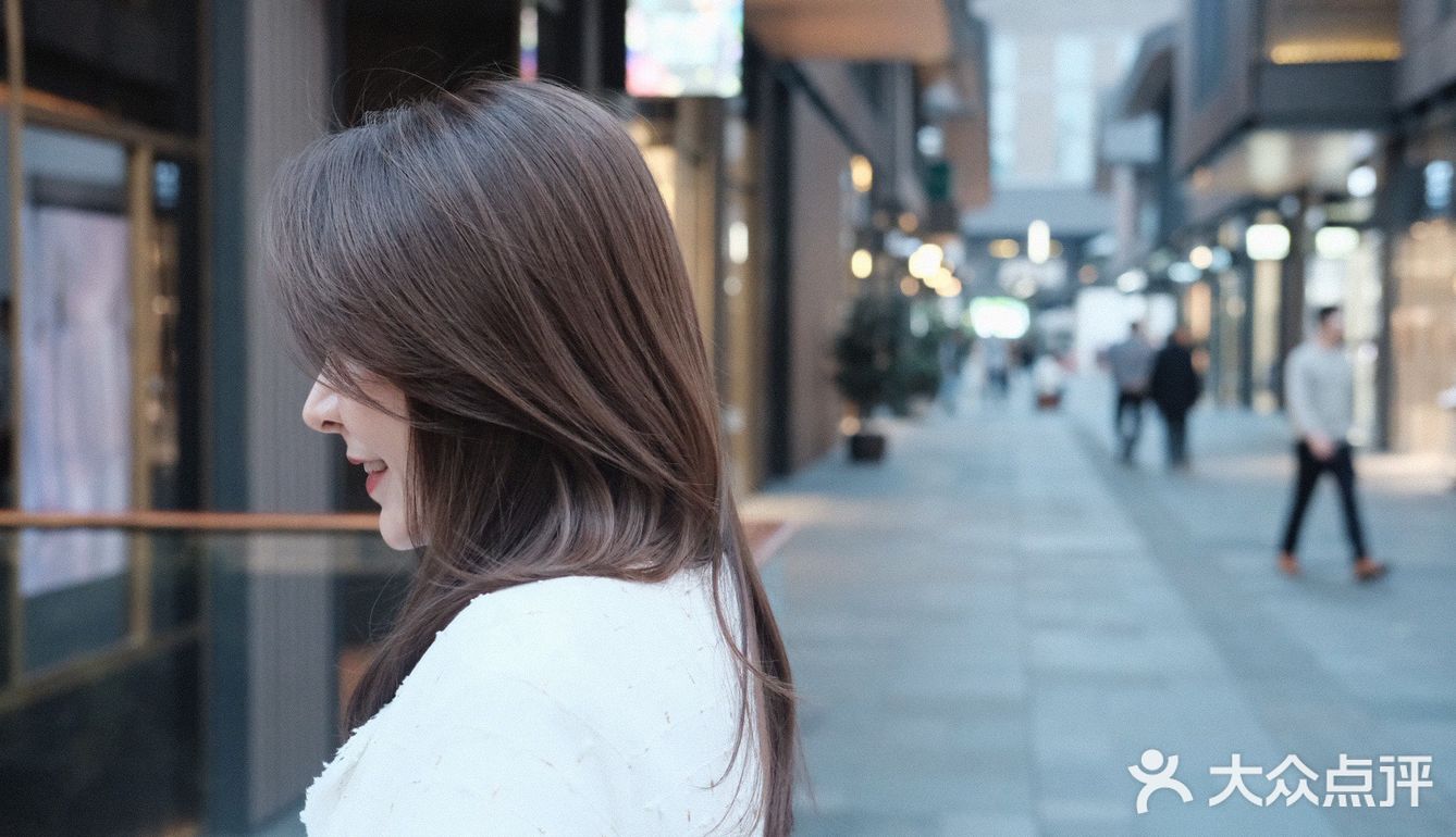 做完卡诗鱼子酱的这个护理真的效果超级nice🥰头发干枯的天敌