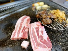 黑毛猪五花-韩阳王石板烤肉