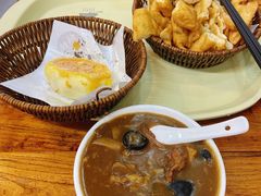 -穆彦华逍遥镇胡辣汤(岗坡路店)