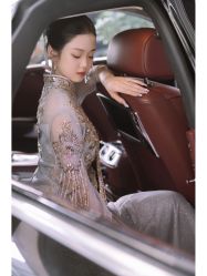 -LOVINA洛维娜婚纱礼服