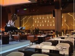 -洛缦音乐餐厅(工业展览馆万象城店)
