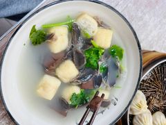 -曼曼汤包(建国西路店)