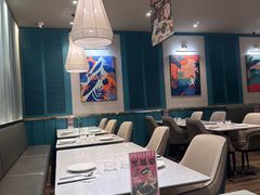 -美奈小馆·越南料理(中航城君尚购物中心店)
