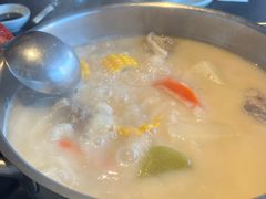 澳门鸡脚猪骨煲（小）-官也街澳门火锅(新源里店)